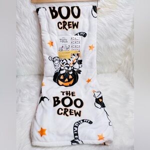 Winnie The Pooh Halloween Throw Blanket